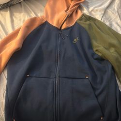 Whole Nike Tech Both Sz Large 