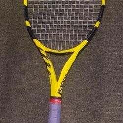 BabolaT Pure Aero Tennis Racket