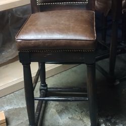 4  Bar Stools
