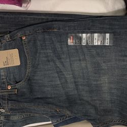Men’s Levi’s Jeans brand new