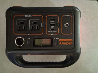 Jackery Explorer 300 Portable Power Station - Great Condition