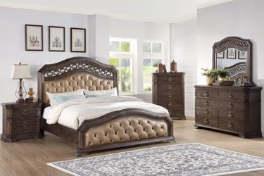 Queen Bedroom Set