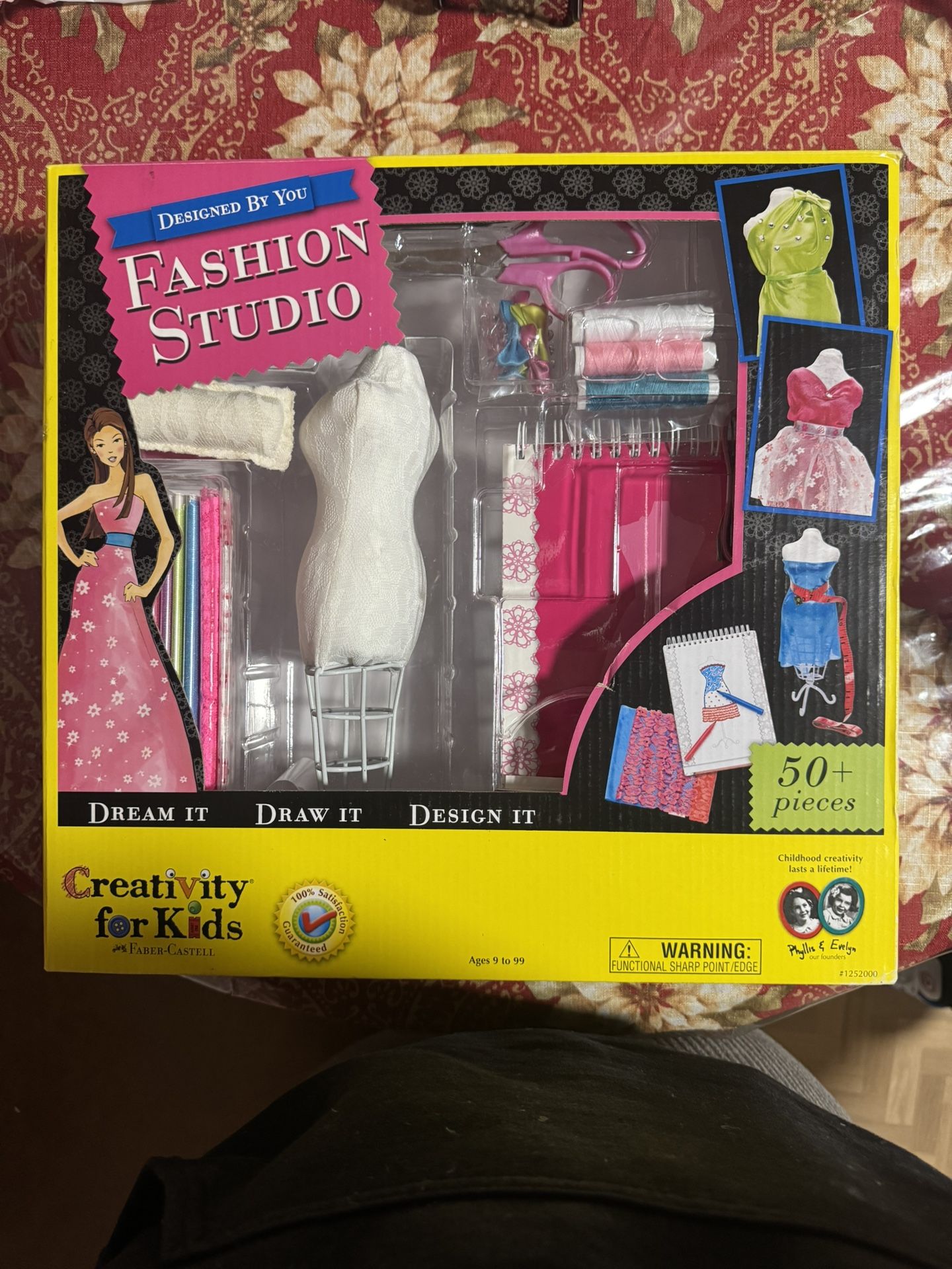 FASHION STUDIO BY CREATIVITY FOR KIDS