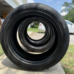 Set of 3 Hankook Dynapro HT 285/45R22 Tires – 75% Tread