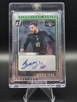 Alexis Vega Donruss Signature Series Auto Card