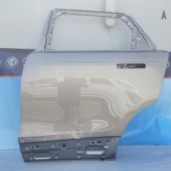 Range Rover Velar Left Rear Door Panel 2018-2022