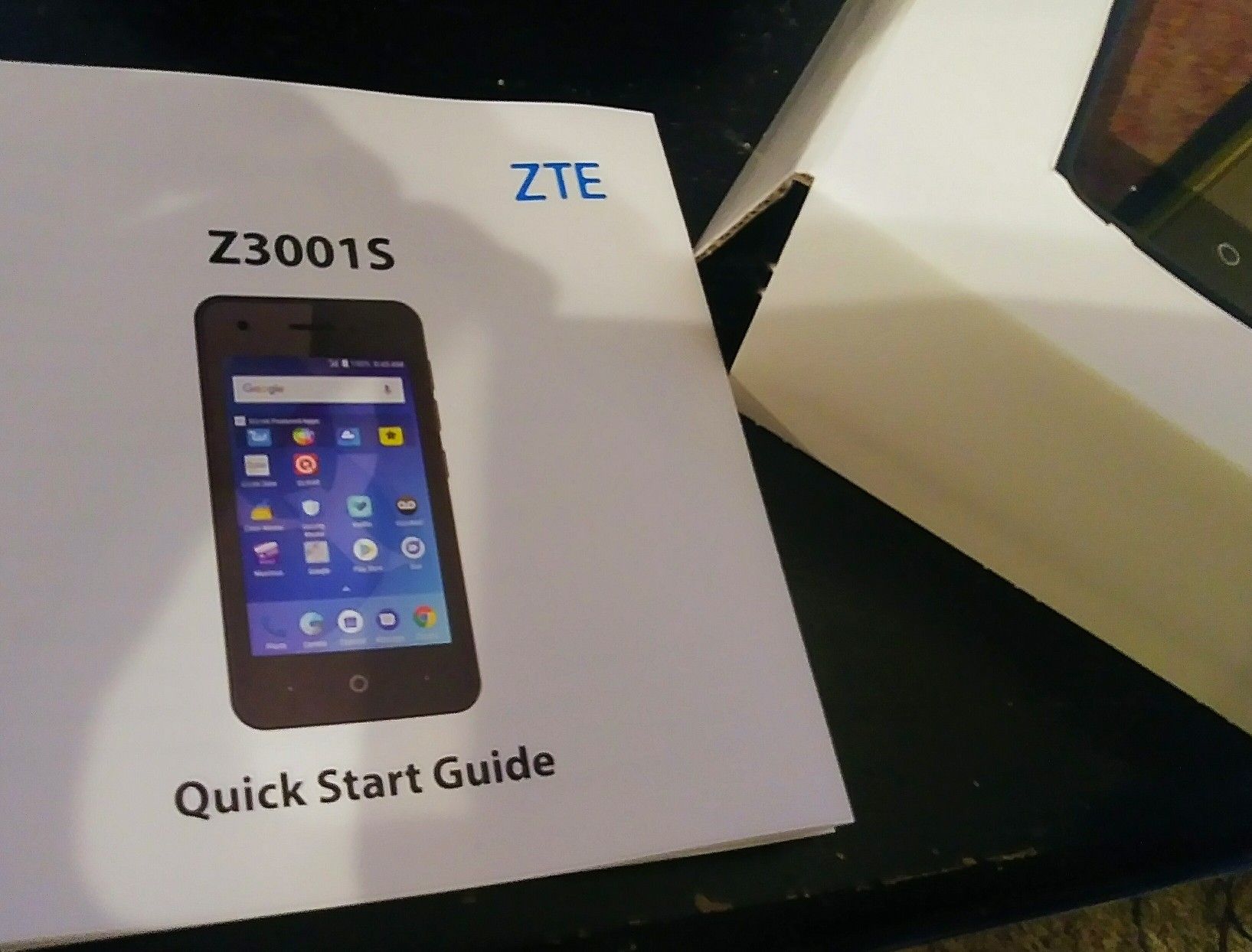 Qlink Wireless new ZTE Z3001S phone never activated. Still in box. 20 or make offer