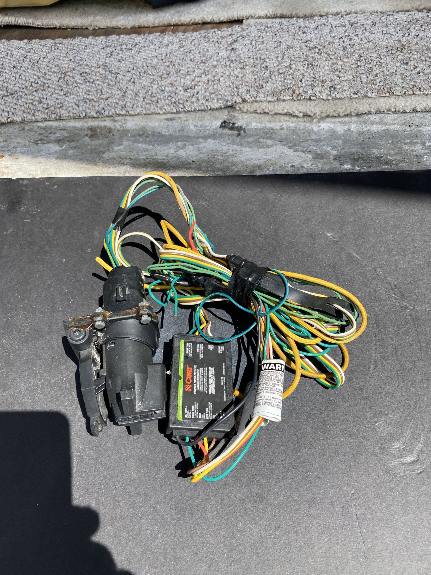 hitch wires
