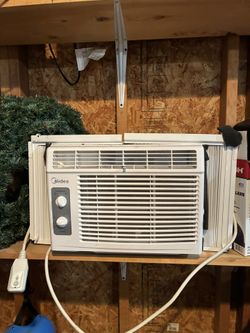 Window AC Unit