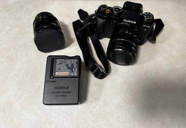 Fujifilm X-T3 Camera Body & Two Lenses