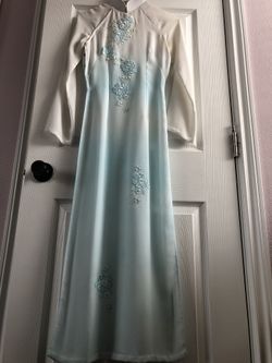 Vietnamese Tradition dress- fit size 0-4