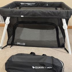 Guava Family Travel Crib