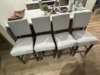 Set of 4 Upholstered Counter Height Bar Stools