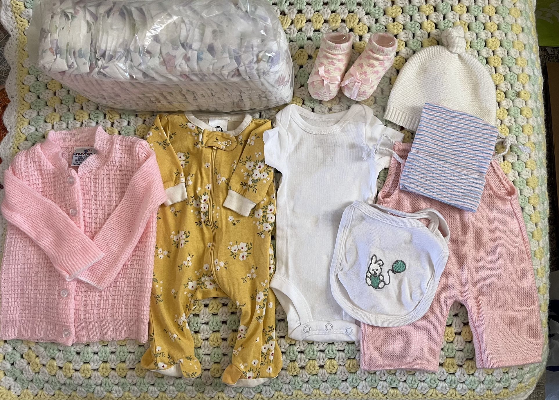 Newborn and preemie baby clothes