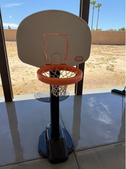 Basket ball toy