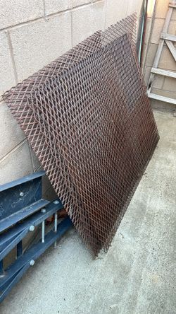 Expansion Metal