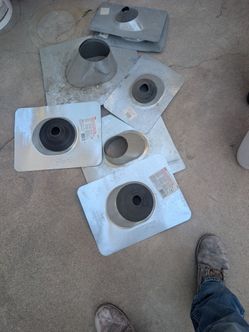 Roofing flashing