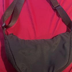 Puffer Crescent Bag 