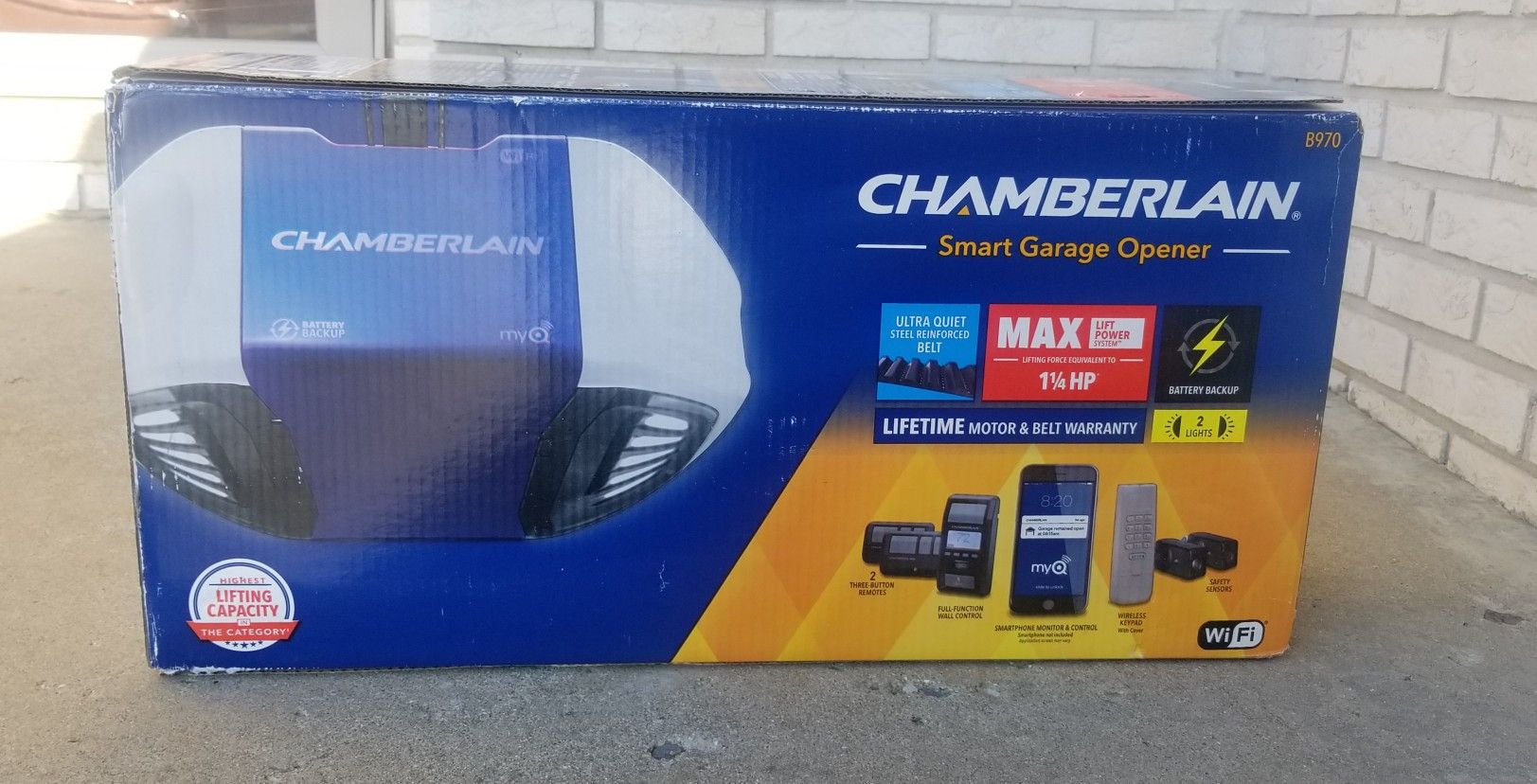 GARAGE DOOR OPENER/ CHAMBERLAIN 1.25 HP HEAVY DUTY 