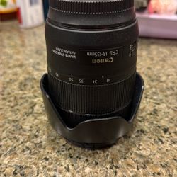 Canon All-Round Lens EF-S 18-135mm f/3.5-5.6 is USM (Black)