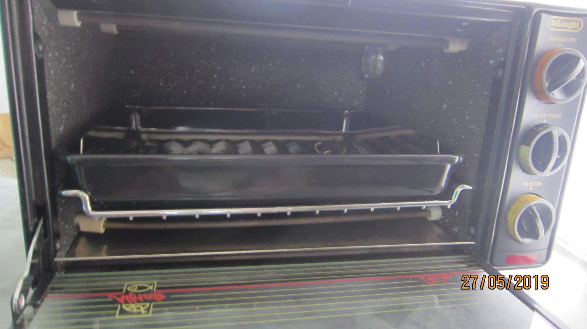 Vintage Delonghi Alfredo Deluxe Toaster Oven Broiler. Made in Italy for Sale in Meridian, ID