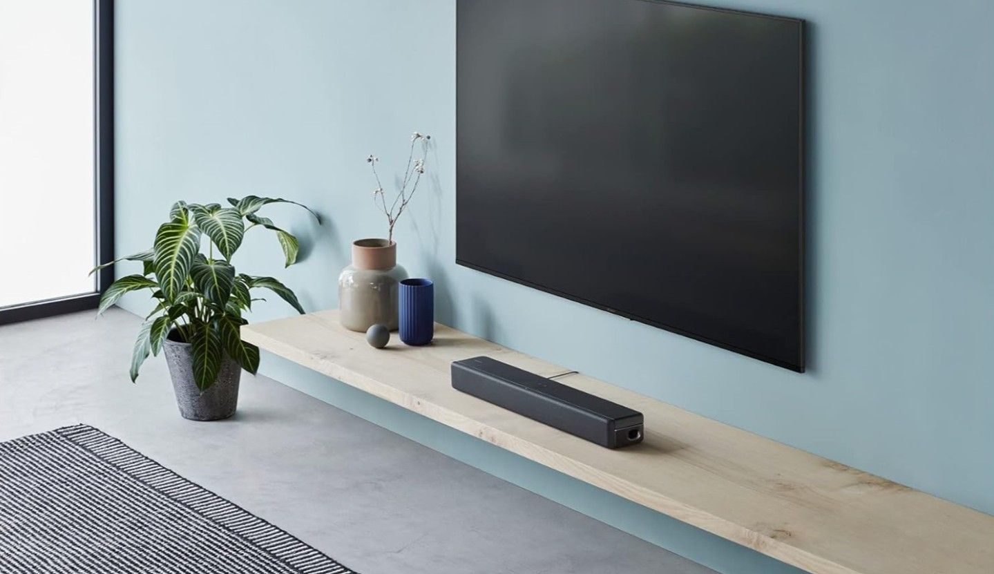 Sony S200F 2.1 Channel Soundbar with Built-In Subwoofer Bluetooth HT-S200F