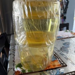 3 piece tupperware set