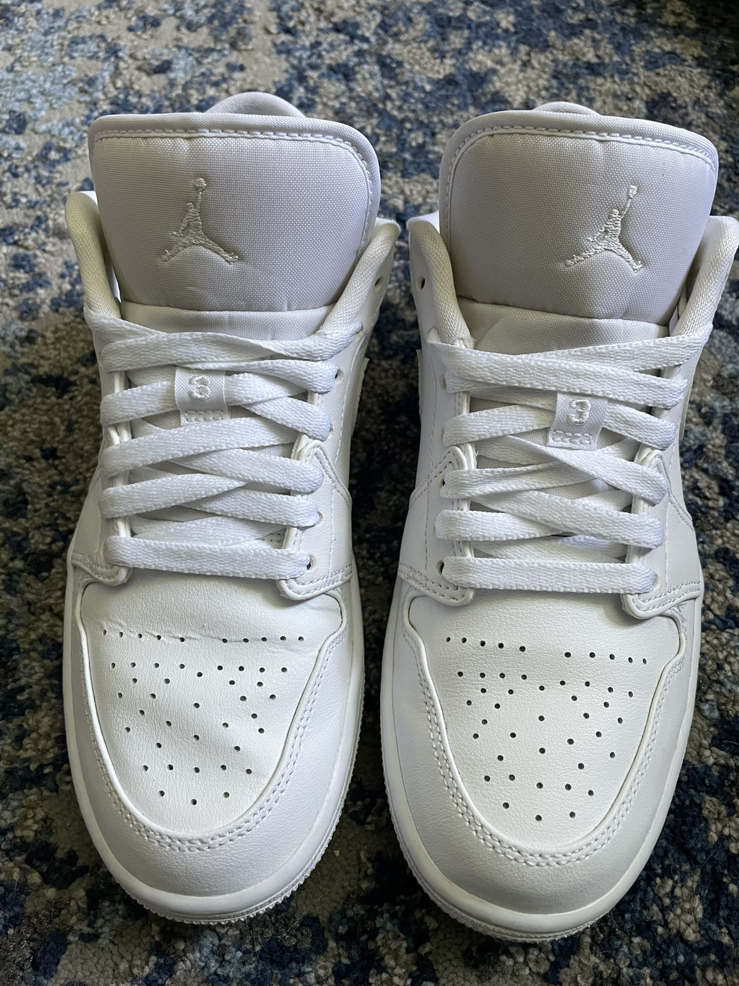 Nike Dunk Low Triple White 2021 W