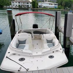 Boat Hurricane Fun Gs 202 Deck, 20', from 2006