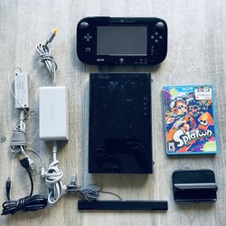 Deluxe 32GB Nintendo Wii U with 3 Games