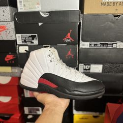 Jordan Taxi Flip 12s size 11.5 VNDS