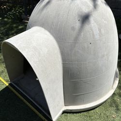 Dog House  Igloo  Large Dog