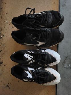 Baseball Soccer Cleats Shoes Youth Sizes 5 And 5.5