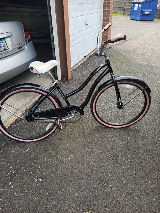 Huffy 26" Cranbrook Women's Cruiser Bike with Perfect Fit Frame