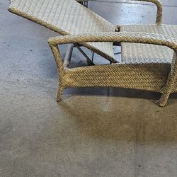 Outdoor Lounge Chair