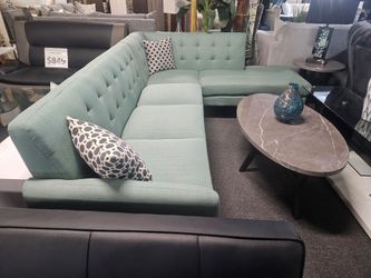 BRAND NEW GREEN LINEN MIDCENTURY SECTIONAL (111" x 80" x 33"H)
