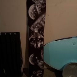 Yes PYL Uninc snowboard