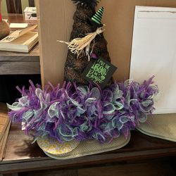 Purple Witch Hat Decor