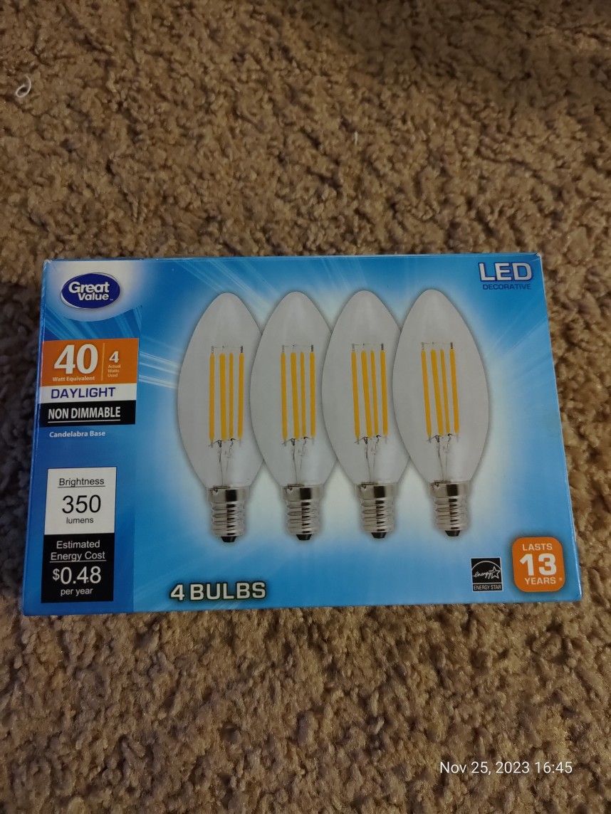 Light Bulbs: Cool Dayling