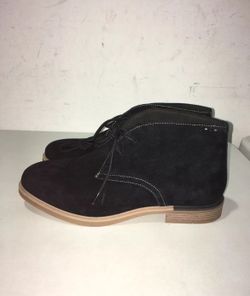 Hush Puppies Womens Seasonal Bailey Chukka Boot Size 9