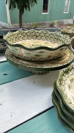 Old world green temptation dessert set