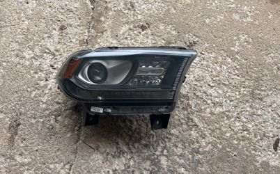 2014 Dodge Durango art Headlight