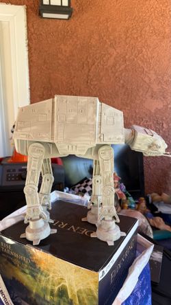 Disneyland Star Wars AT-AT popcorn bucket