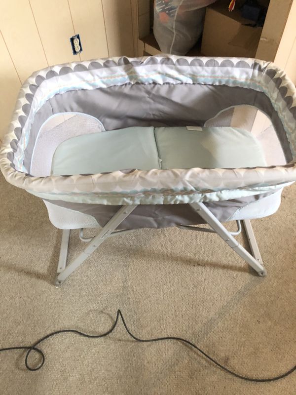 Baby crib for Sale in Cleveland, OH OfferUp