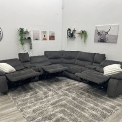 Recliner Sectional Couch - Free Delivery 