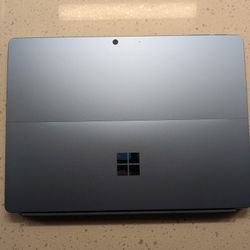 Microsoft - Surface Pro - Copilot+PC - 13" Touchscreen - Snapdragon X Plus - 16GB Memory - 512GB SSD (11th Ed) - Sapphire w/ Keyboard 