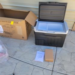 12v Car Refrigerator New 