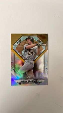 Mark McGwire Topps Chrome Diamond Greats Baseball Card