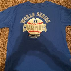 Boys Dodgers Tshirt M(10/12)