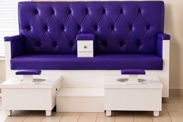 Double pedicure bench